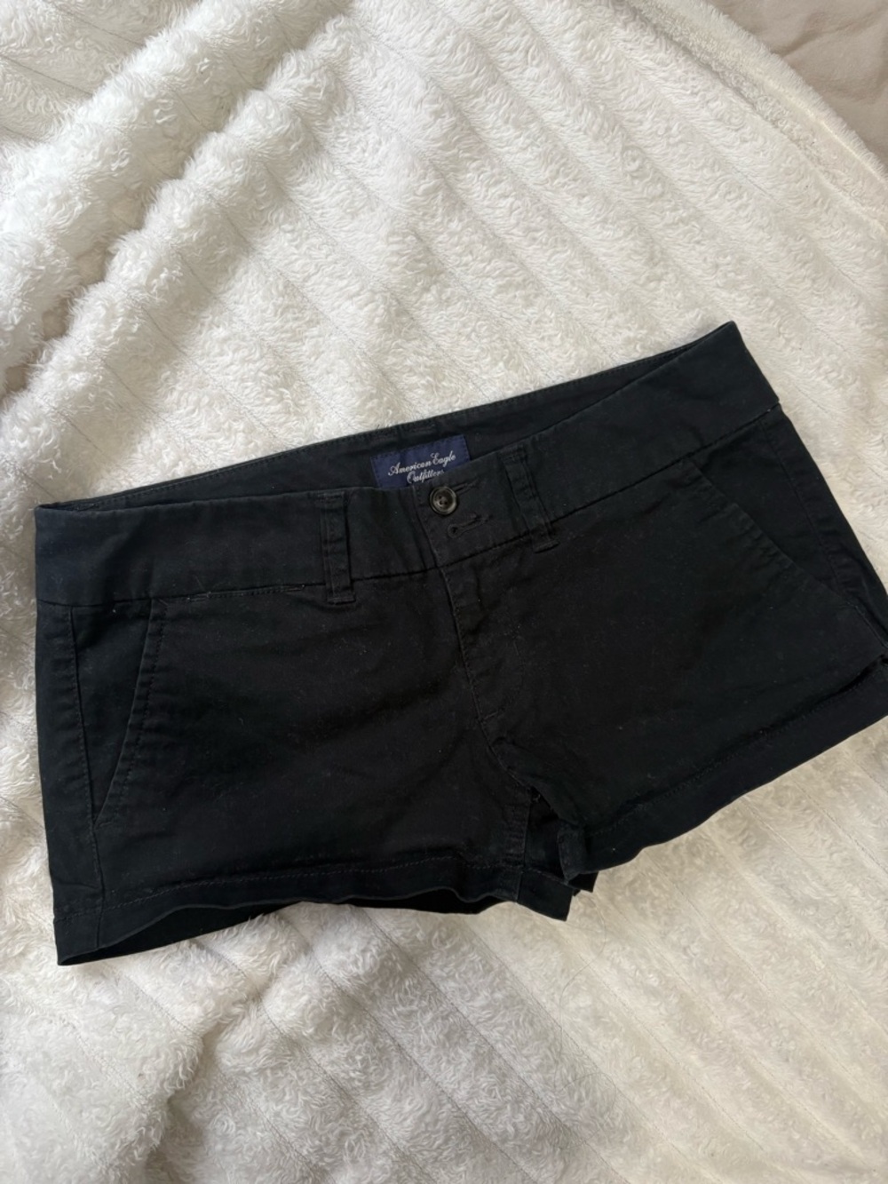 Vintage American Eagle Low Rise Mini/Micro Black Shorts, Size 2